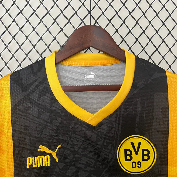 Camisa Borussia Dortmund Home 24/25 "Westfalenstadion 50 anos" - Puma Torcedor Masculina