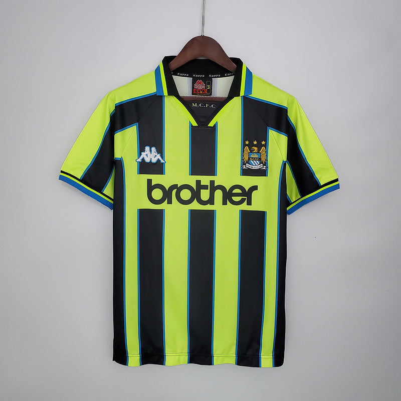 Camisa Manchester City Retrô 1998/1999 Amarela e Preta - Kappa